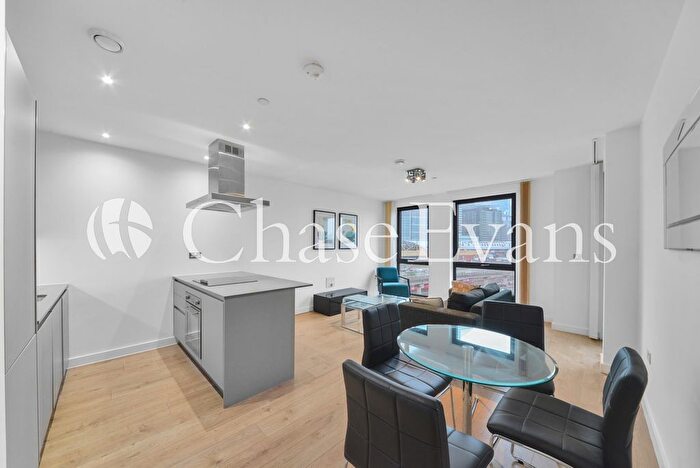 1 Bedroom Flat For Sale In Delancey Apartments, Williamsburg Plaza, Canary Wharf, London, E14