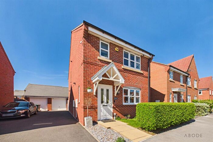 3 Bedroom House For Sale In Canterbury Drive, Littleover, Derby, DE23