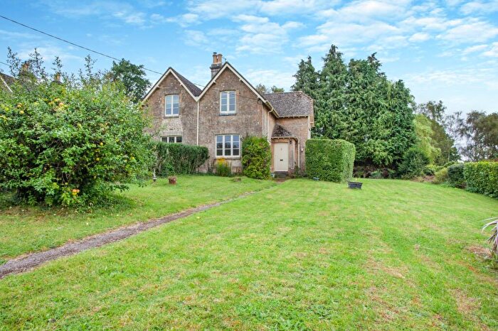 3 Bedroom Semi-Detached House For Sale In Rendcomb, Cirencester, Gloucestershire, GL7