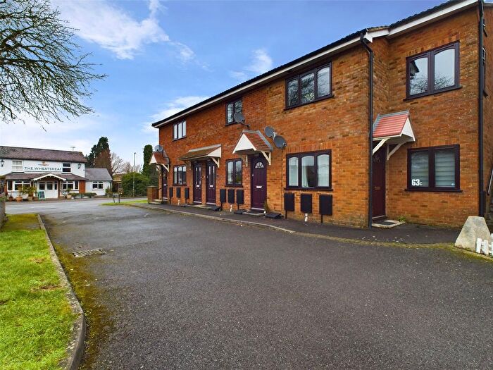 1 Bedroom Flat To Rent In Oakley Road, Chinnor, Oxfordshire, OX39