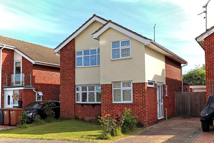 4 Bedroom Detached House For Sale In Mayne Crest, Springfield, Chelmsford, CM1