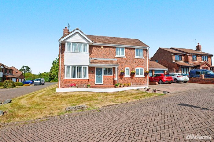 4 Bedroom Detached House For Sale In Kings Meadow, Norton, WA7