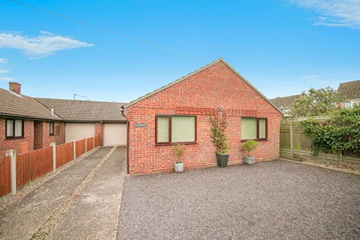 3 Bedroom Bungalow For Sale In Windmill Row, Glemsford, Sudbury, Suffolk, CO10