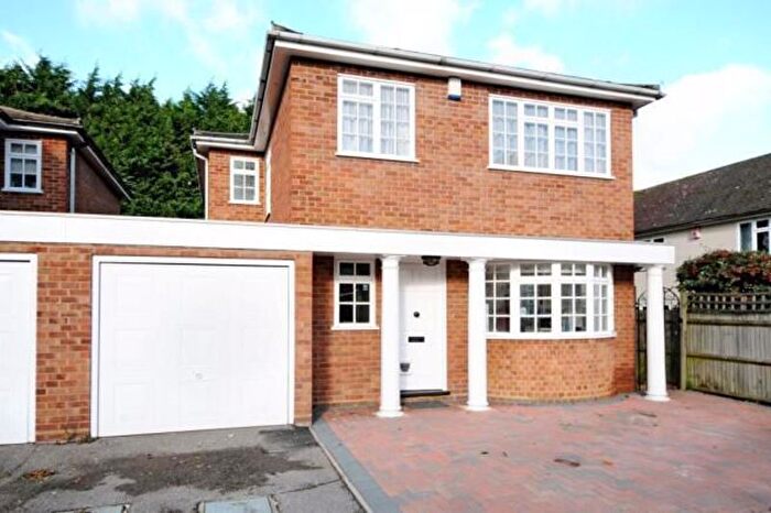 4 Bedroom Detached House To Rent In Jellicoe Gardens, Stanmore, Middlesex, HA7