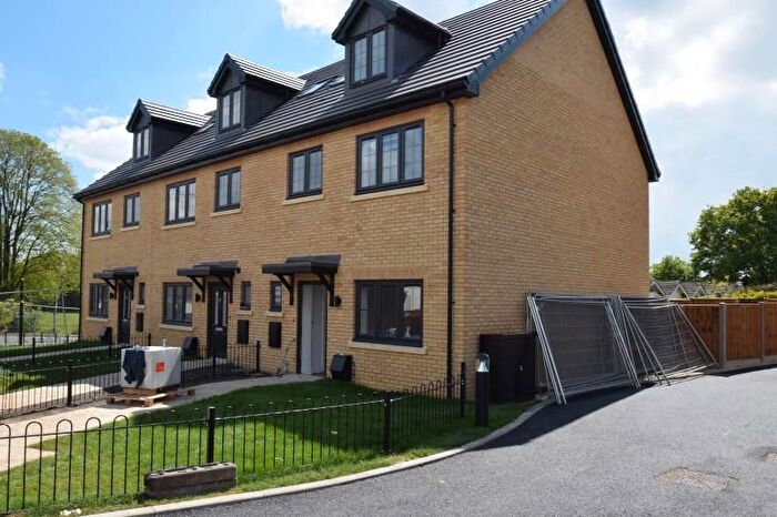 4 Bedroom Semi Detached House To Rent In , SS7