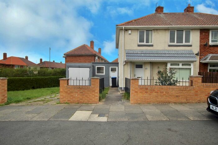 3 Bedroom Semi-Detached House To Rent In Burnsall Road, Middlesbrough, Cleveland, TS3