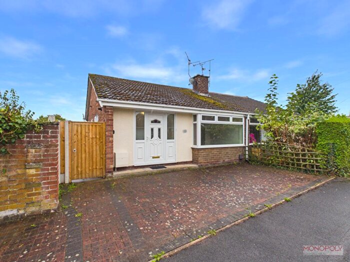 2 Bedroom Semi-Detached Bungalow For Sale In Greenway View, Gresford, LL12