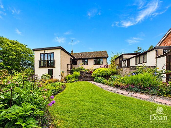 3 Bedroom Detached Bungalow For Sale In Forest Close, Staunton, GL16