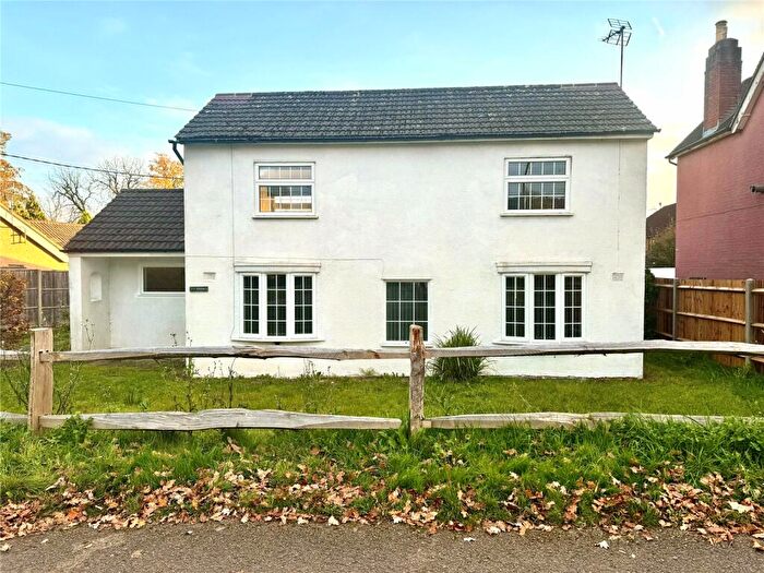 3 Bedroom Detached House To Rent In Chalet Hill, Bordon, Hampshire, GU35