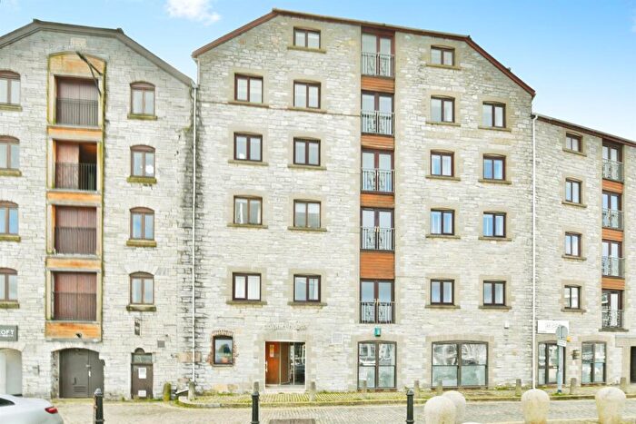 Studio For Sale In Sutton Wharf, Plymouth, PL4