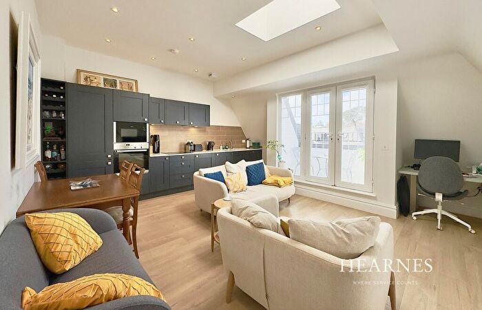 3 Bedroom Apartment For Sale In Exton Gardens, Knyveton Road, Dorset, Bournemouth, BH1