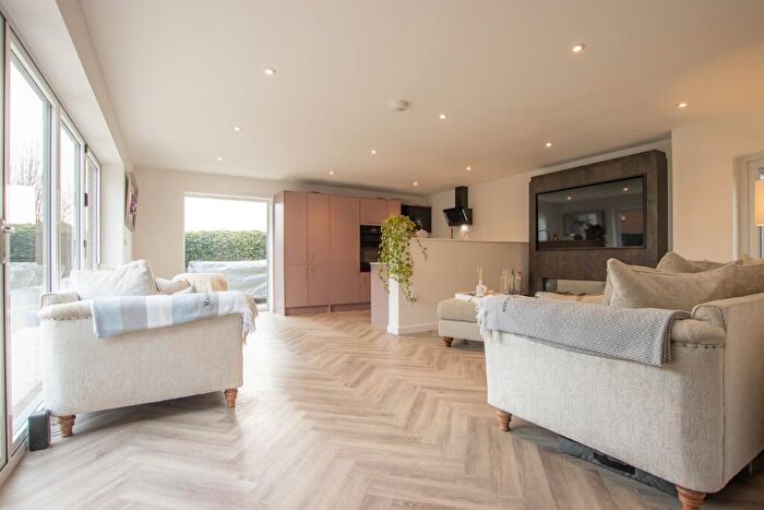 3 Bedroom Bungalow For Sale In Gidney Drive, Heacham, PE31