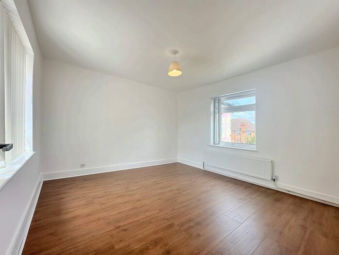 2 Bedroom Flat To Rent In Church Road, West Drayton, Middlesex, UB7