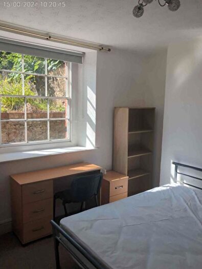 2 Bedroom Flat To Rent In Whatley Road, Bristol, BS8