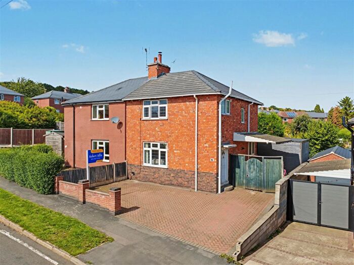 3 Bedroom Semi-Detached House For Sale In Doncaster Avenue, Sandiacre, Nottingham, NG10