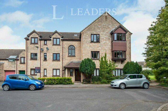 1 Bedroom Flat To Rent In Hanstone Close, Cirencester, GL7