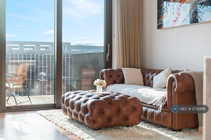 1 Bedroom Flat To Rent In New Union Square, London, SW11