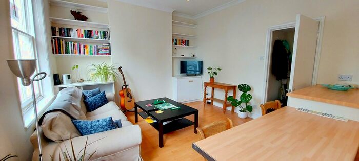 1 Bedroom Flat To Rent In Clarence Road, London, W4