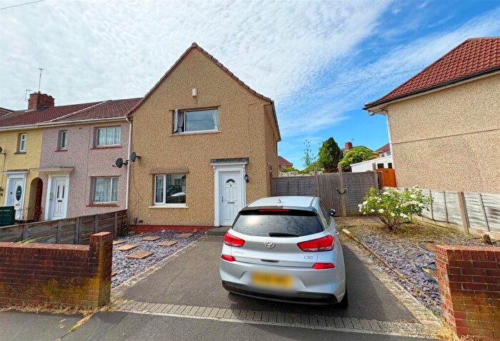 3 Bedroom End Of Terrace House For Sale In Minehead Road, Bristol, BS4