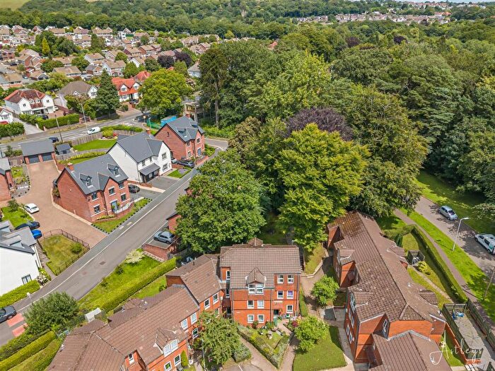 2 Bedroom Flat For Sale In St. Nicholas's Court, Killay, Swansea, SA2