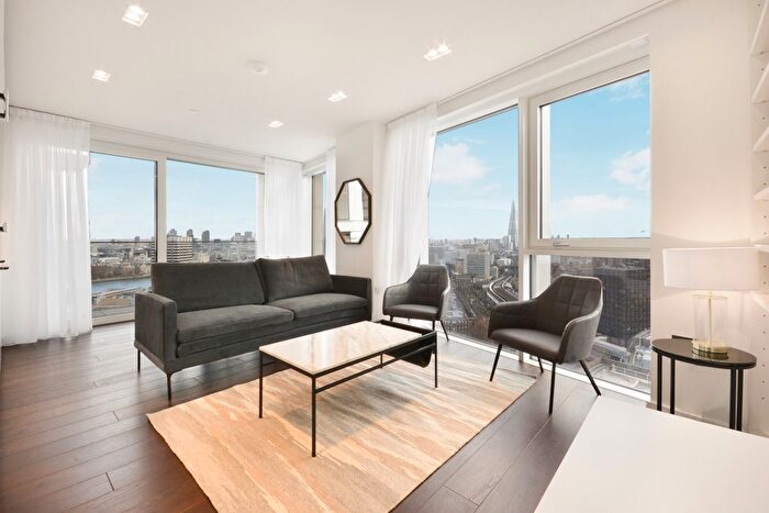 2 Bedroom Flat To Rent In Casson Square, London, SE1