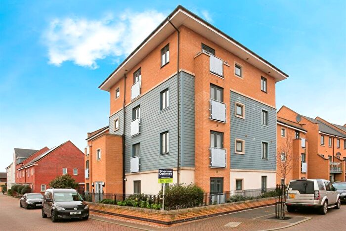 2 Bedroom Flat For Sale In Spring Avenue, Hampton Vale, Peterborough, PE7