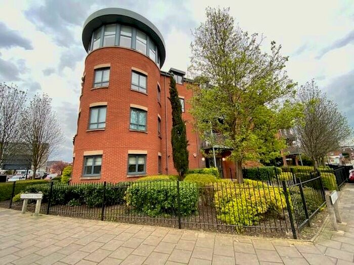 1 Bedroom Apartment To Rent In Buckingham Street, Aylesbury, HP20