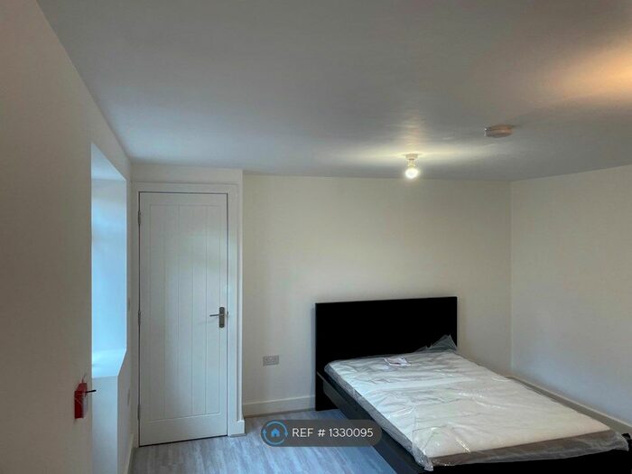 Studio To Rent In Oxford Road, Reading, RG1