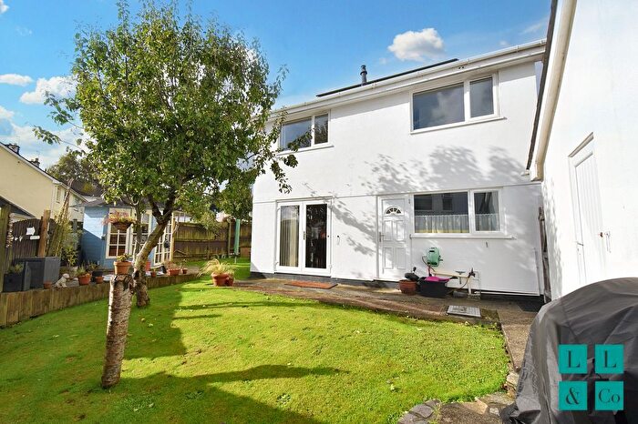 4 Bedroom Detached House To Rent In Bosvean Gardens, Truro, TR1