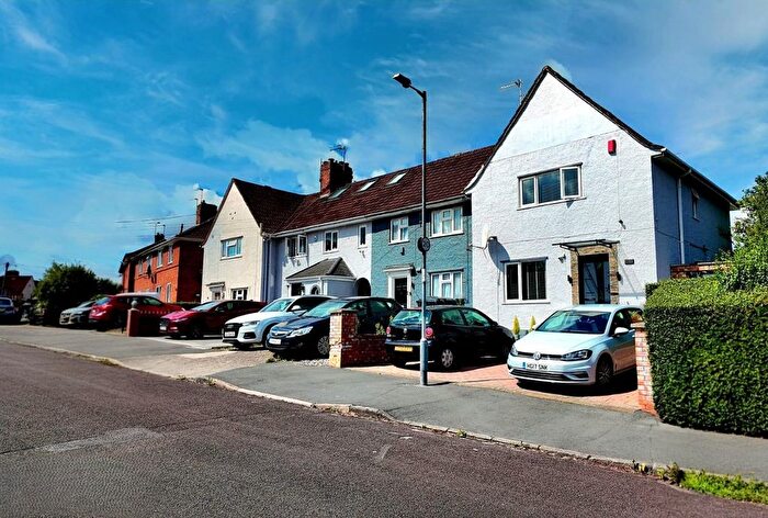 3 Bedroom End Terrace House For Sale In St David's Crescent, Bristol, BS4