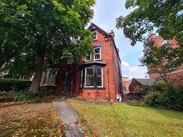 1 Bedroom House To Rent In Clarendon Road, Leeds, LS2
