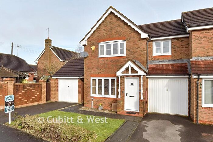 3 Bedroom Semi Detached House For Sale In Chanctonbury, Ashington, West Sussex, RH20