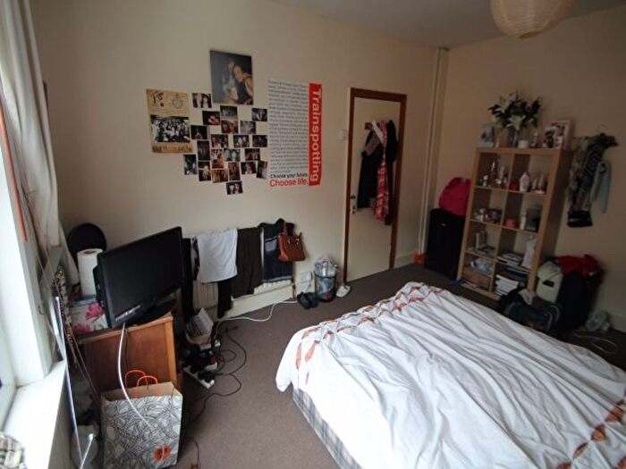 2 Bedroom Semi-Detached House To Rent In John Street, Leeds, LS6