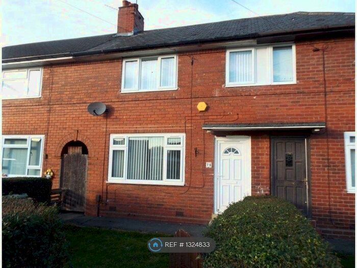 3 Bedroom Terraced House To Rent In Victoria Park Grove, Leeds LS13