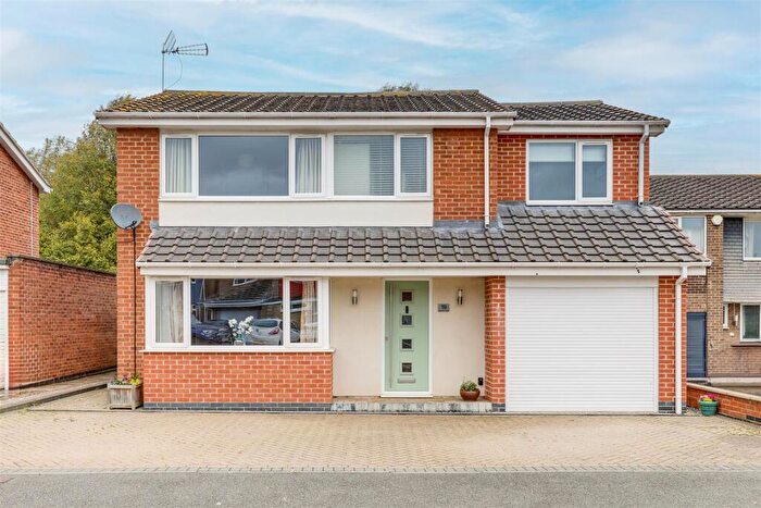 4 Bedroom Detached House For Sale In Brownhill Close, Cropwell Bishop, Nottinghamshire, NG12