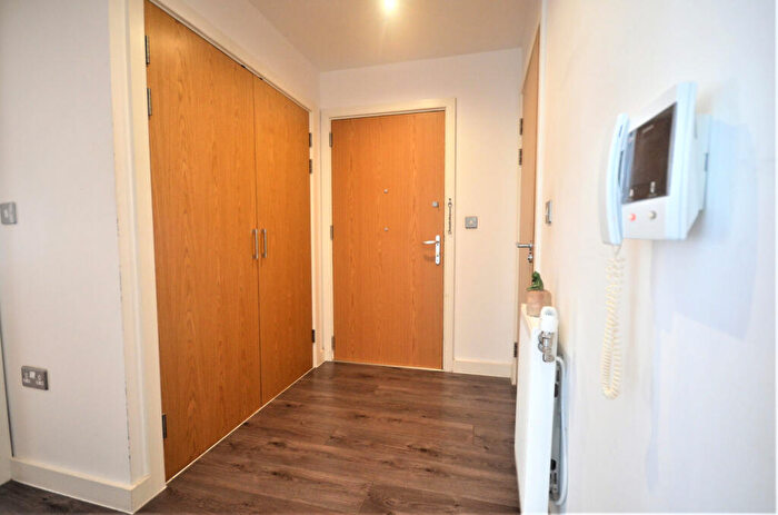 1 Bedroom Flat To Rent In Romford, RM7