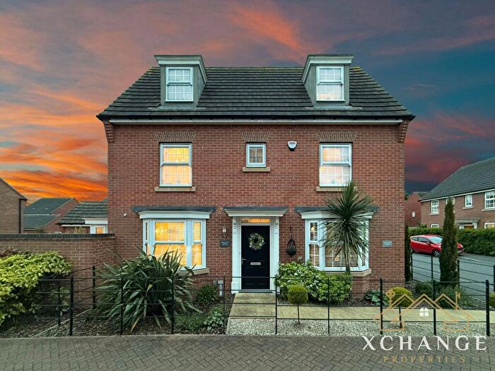 4 Bedroom Detached House For Sale In Pashmina Gardens, Nuneaton, CV11