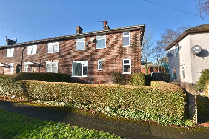 3 Bedroom End Of Terrace House For Sale In Bentley Street, Intack, Blackburn, Lancashire, BB1