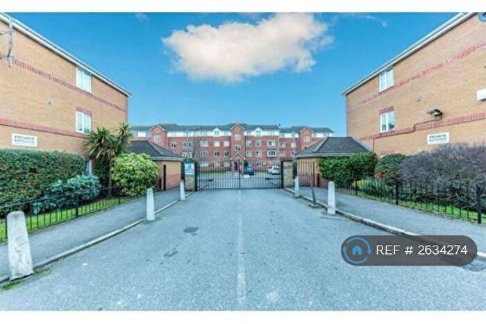 1 Bedroom Flat To Rent In Dairyman Close, London, NW2