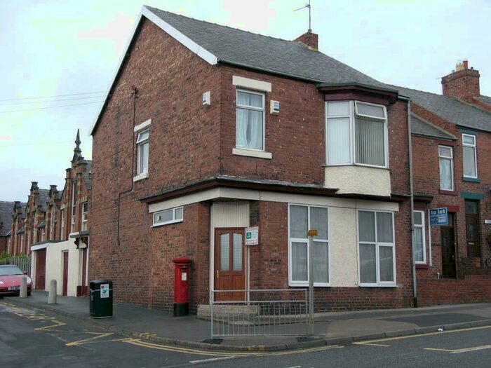 6 Bedroom End Of Terrace House To Rent In Kimberley House, Durham City, DH1