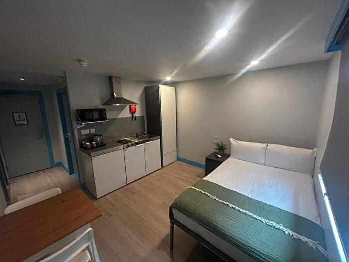 Studio To Rent In London Road, Thornton Heath, CR7