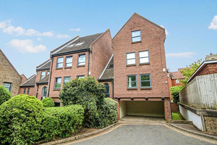 3 Bedroom Duplex For Sale In Wellington Lane, Norwich, NR2