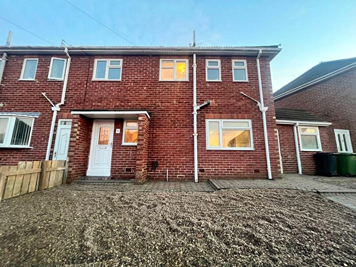 3 Bedroom Semi-Detached House To Rent In North Avenue, Choppington, NE62