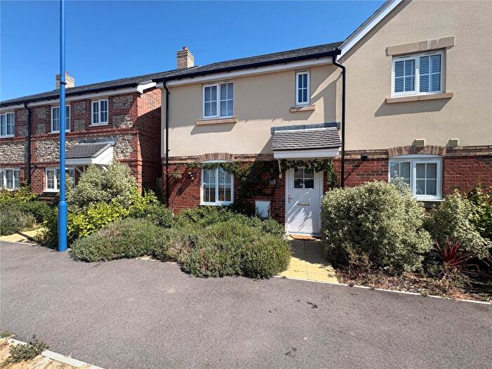 3 Bedroom Semi-Detached House For Sale In Munday Road, Selsey, Chichester, West Sussex, PO20