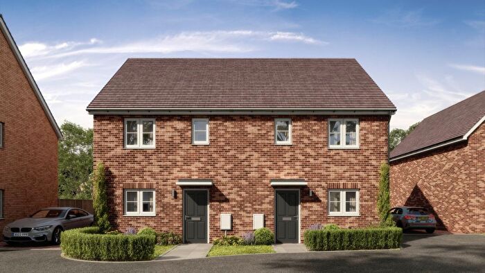 2 Bedroom Terraced House For Sale In Lychgate Lane, Houghton Regis, LU5