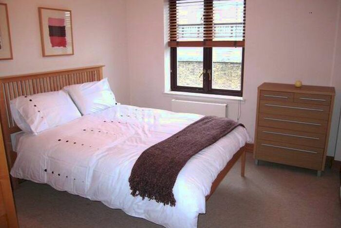 2 Bedroom Flat To Rent In Wapping Lane, Wapping, E1W