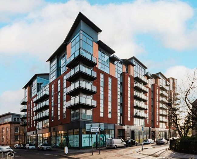 2 Bedroom Flat To Rent In Dunlop Street, Glasgow, G1