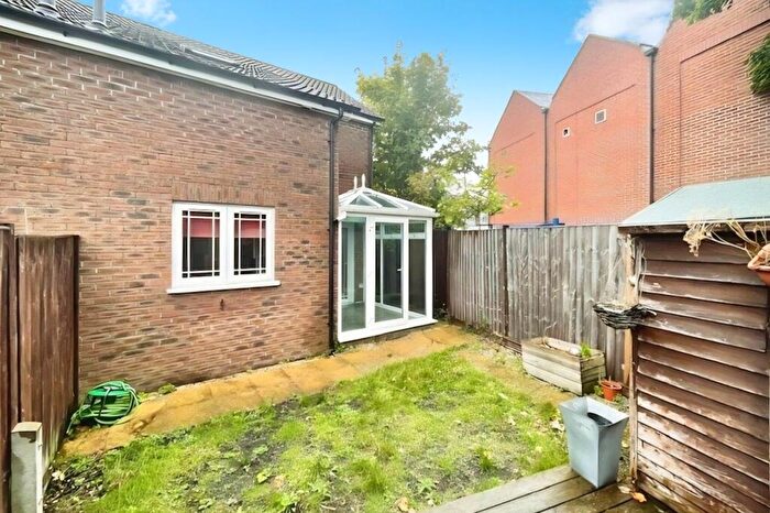 2 Bedroom Semi-Detached House For Sale In Heath Road, Southampton, SO19