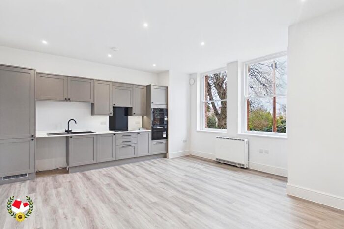 2 Bedroom Flat To Rent In Elizabeth House, Denmark Road, Gloucester, GL1