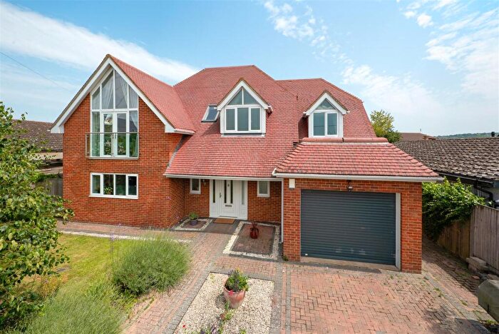 5 Bedroom Detached House For Sale In Hodgson Road, Seasalter, Whitstable, CT5